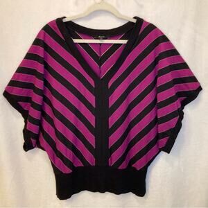 Express Black/Magenta Chevron Print Short-Sleeve Top